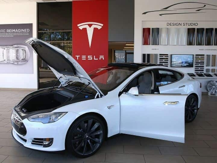 Govt Wants Tesla To Buy Local Auto Parts Worth $500 Million, Says Report