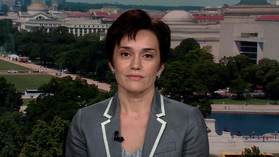 Watch: Wife of imprisoned Putin critic speaks to CNN