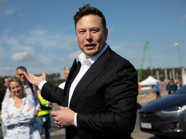 Elon Musk Warns Of Terminating Twitter Deal If Company Doesn’t Provide Fake-Account Data