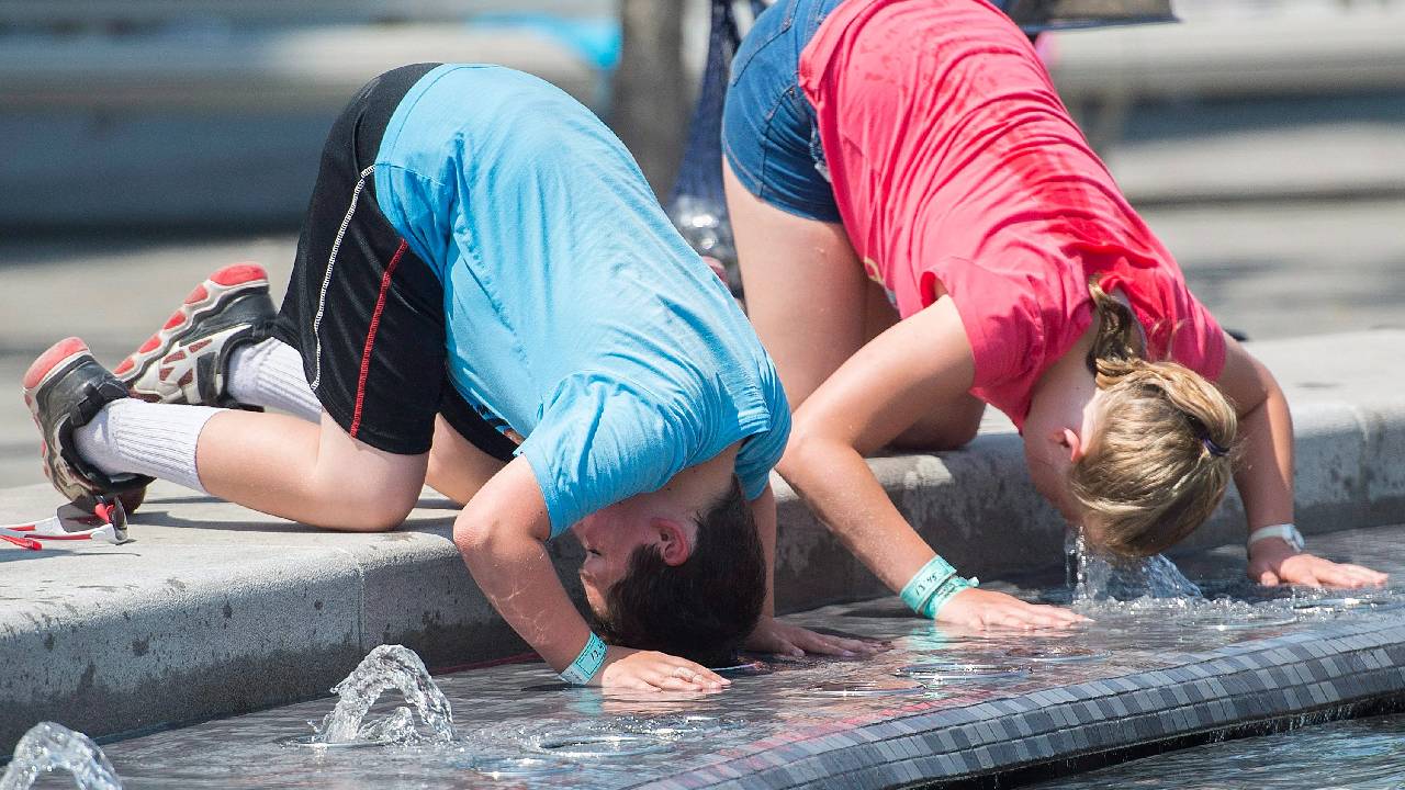 Heatwave In Europe: ఎండల తీవ్రతకు అల్లాడుతున్న యూరప్ దేశాలు